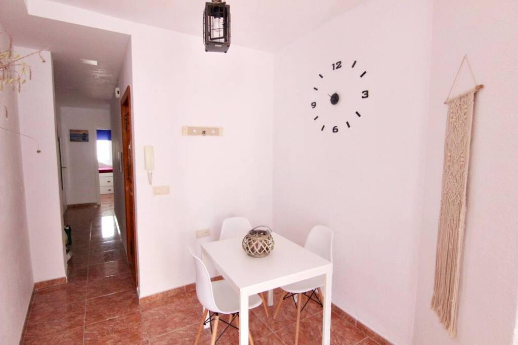 Apartmán Precioso Piso Soleado, Con Vistas A Monumento. Wfi Almuñécar Exteriér fotografie