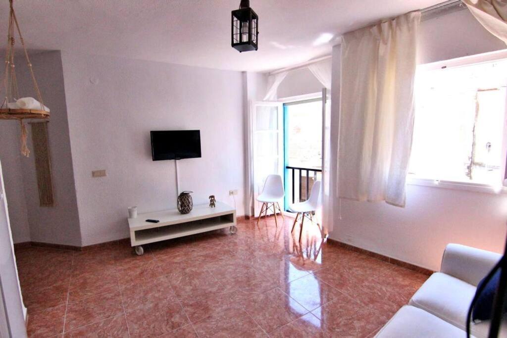 Apartmán Precioso Piso Soleado, Con Vistas A Monumento. Wfi Almuñécar Exteriér fotografie